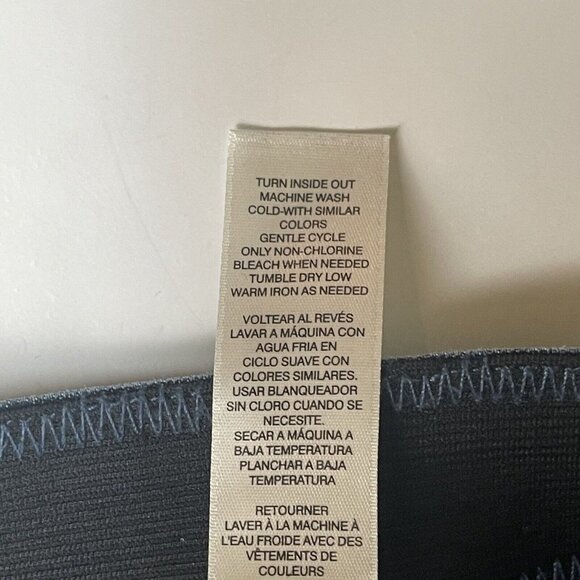 Chicos Jeans Womens 1 US 8 Medium Crop Blue Fabulously Slimming Straight Stretch - Picture 10 of 11